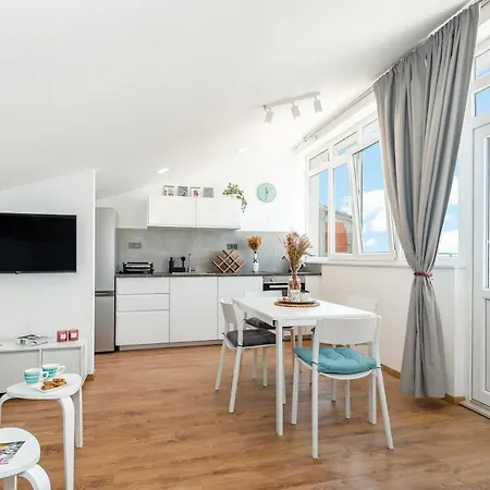 Abi Attic Apartment Sibenik Exterior photo